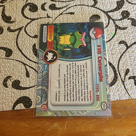 Pokémon Trading Card #10 - Picture 2 of 5